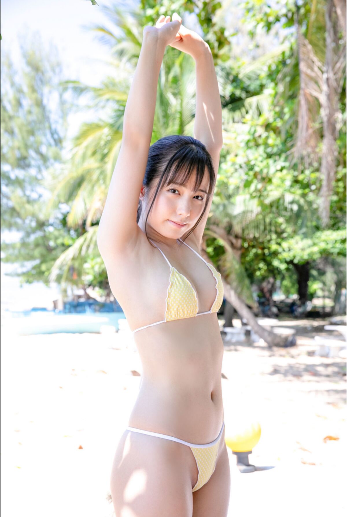 Photobook Maeda Misato 前田美里 No One Will Ever Call You Short Again 0002 4303245984.jpg