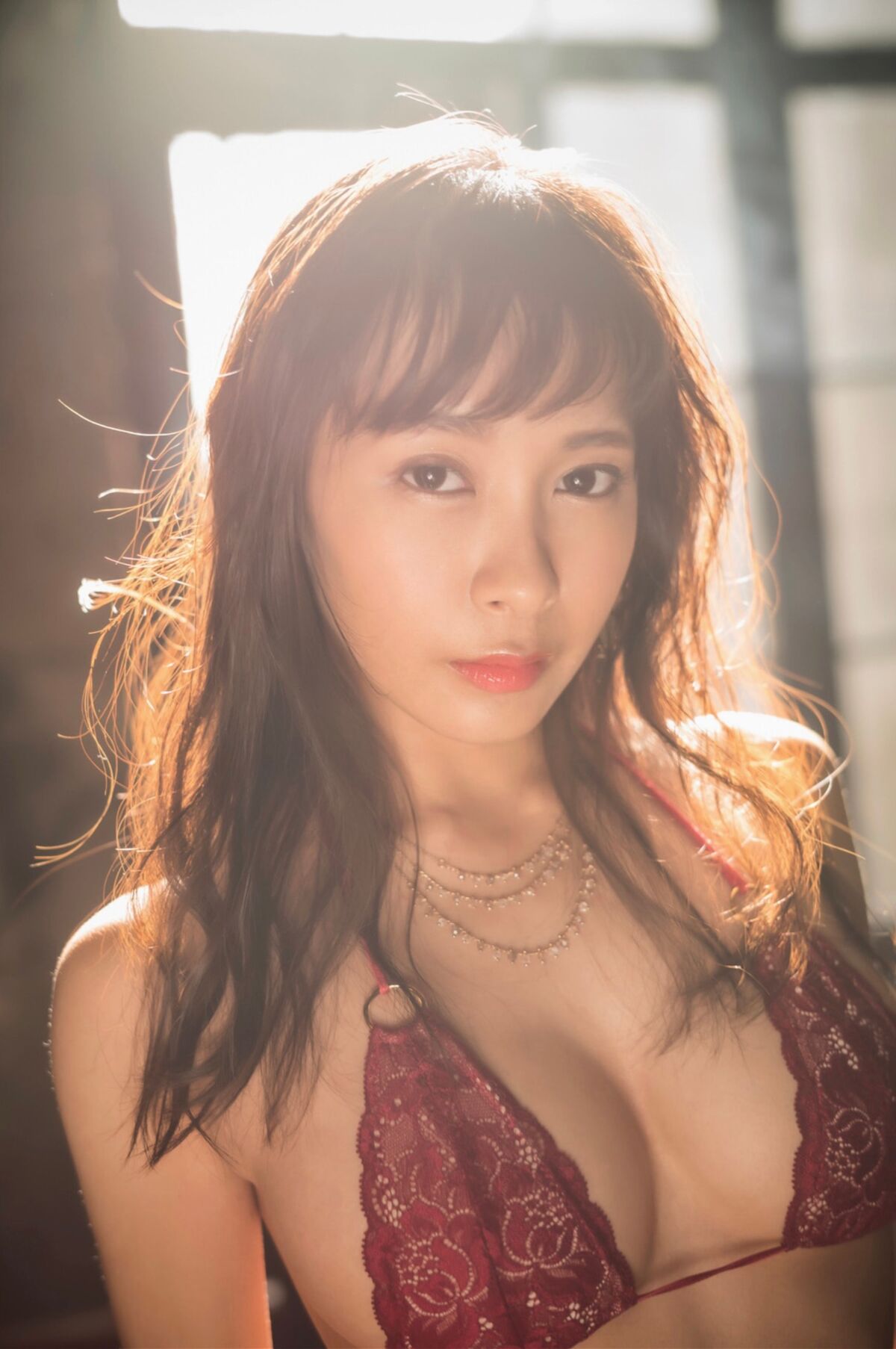 Photobook Rika Aimi 逢見リカ If We Could Meet In A Dream 0084 1435657595.jpg