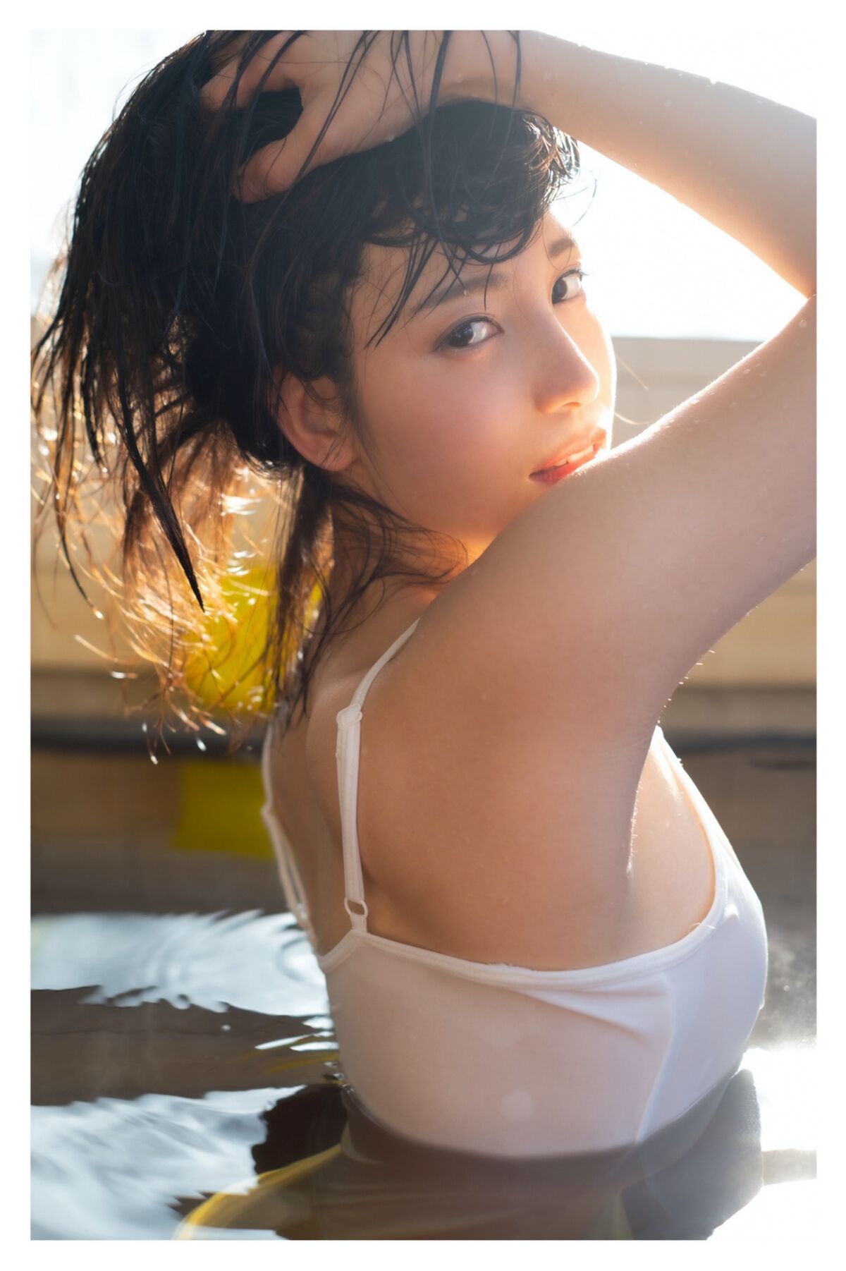 Photobook Umi Oikawa 及川うみ Drowning In The Sea 0035 9857437425.jpg