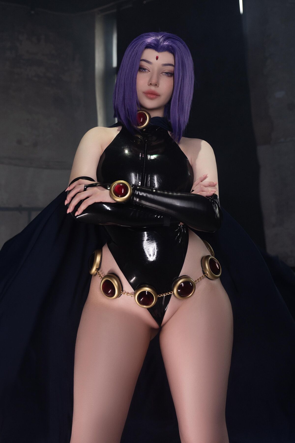 Coser@Alina Becker Raven 0001 4533890861.jpg