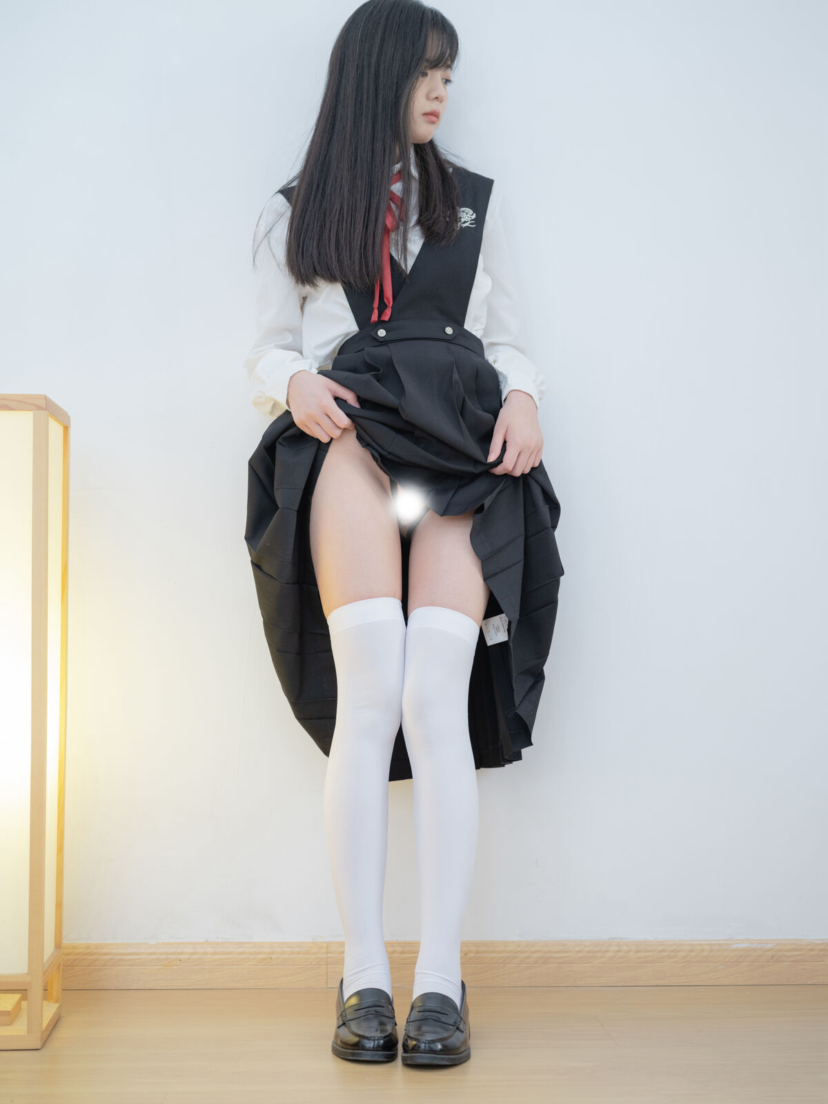 Coser@少女秩序 晞可 束缚衣白虎极品嫩妹 Part2 0010 0686956829.jpg