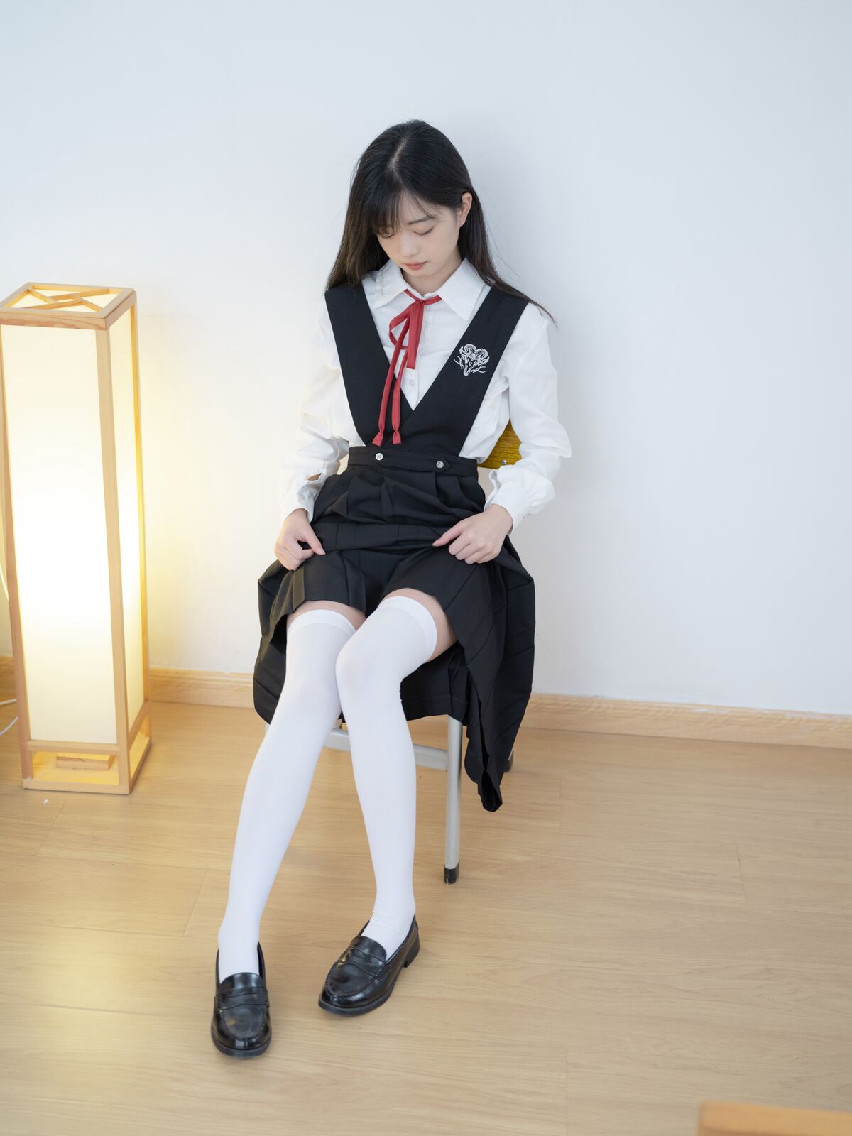 Coser@少女秩序 晞可 束缚衣白虎极品嫩妹 Part2 0030 7988979394.jpg