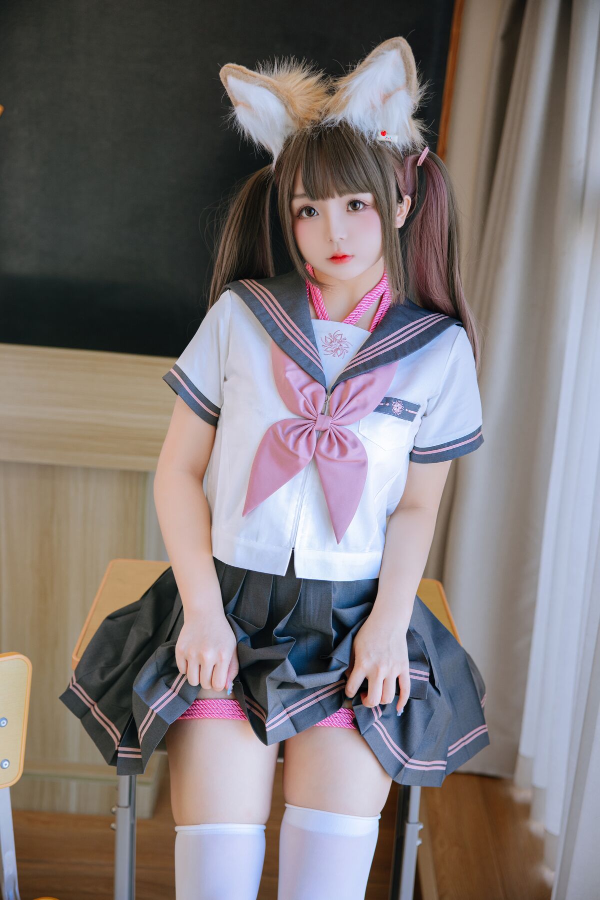 Coser@日奈娇 课桌捆绑 Part3 0007 9644353964.jpg