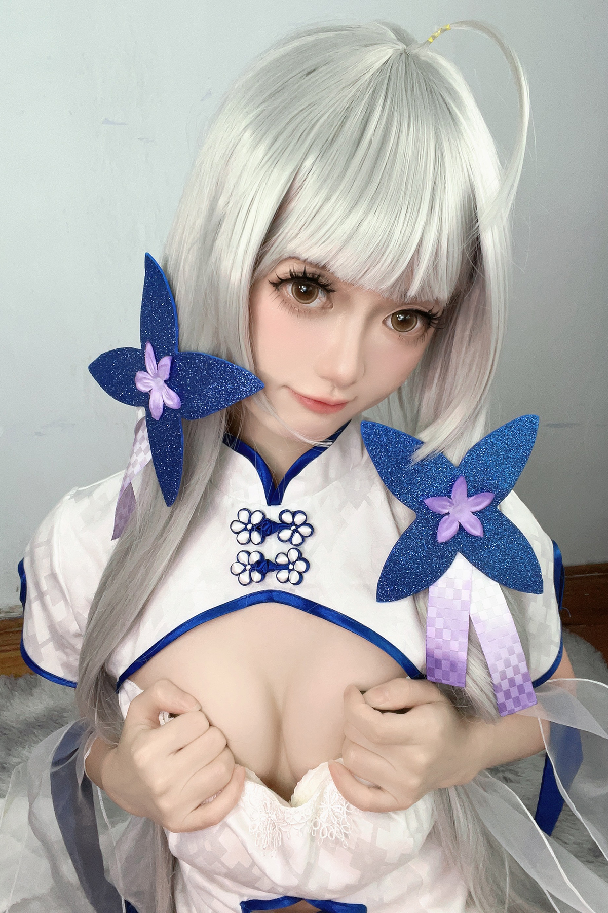 Coser@趴趴捣蛋陌 – 光辉自拍