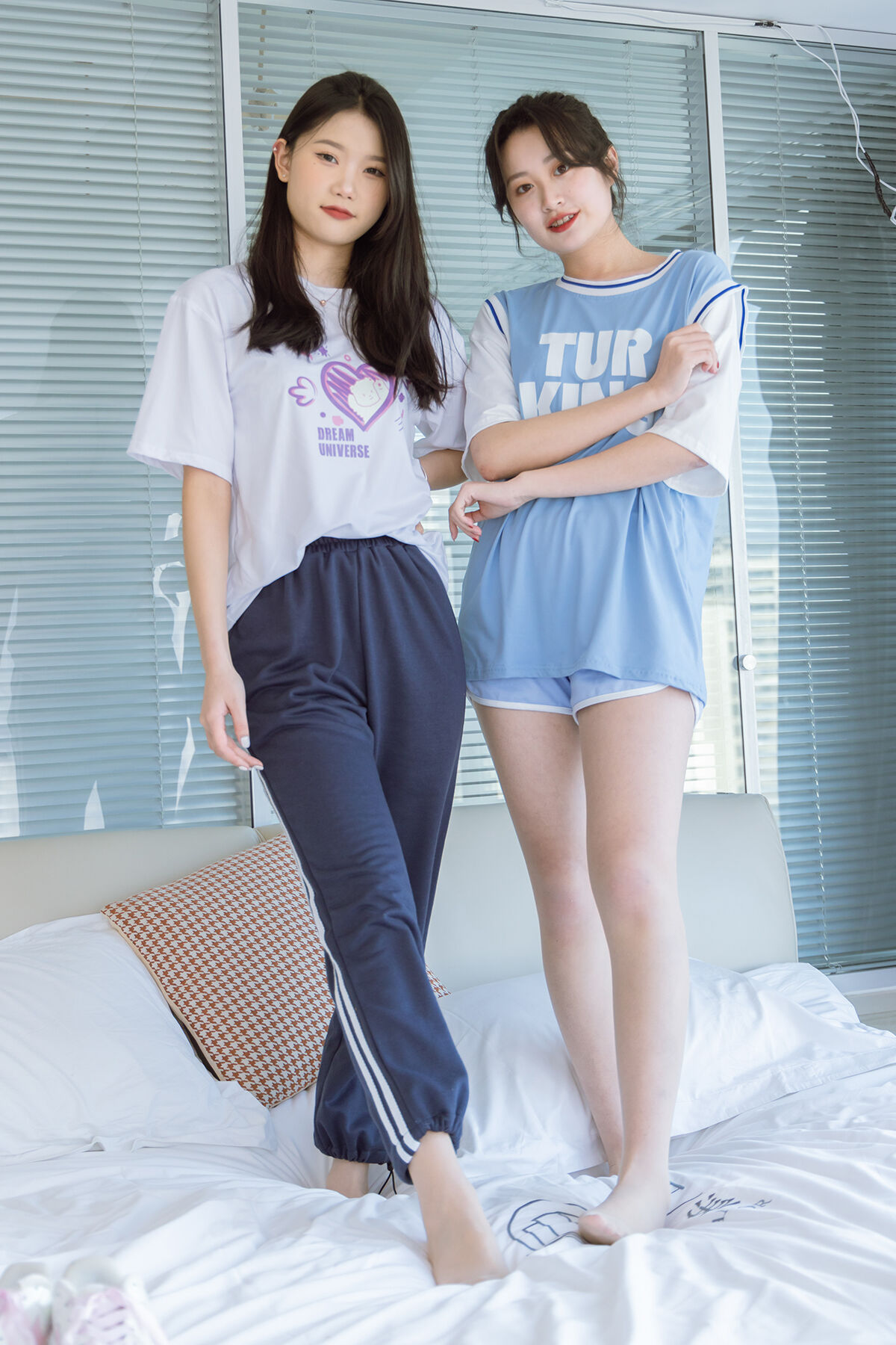 FetishMedia物恋传媒 NO.1219 Xiao Zhu And Xiao Min Part2