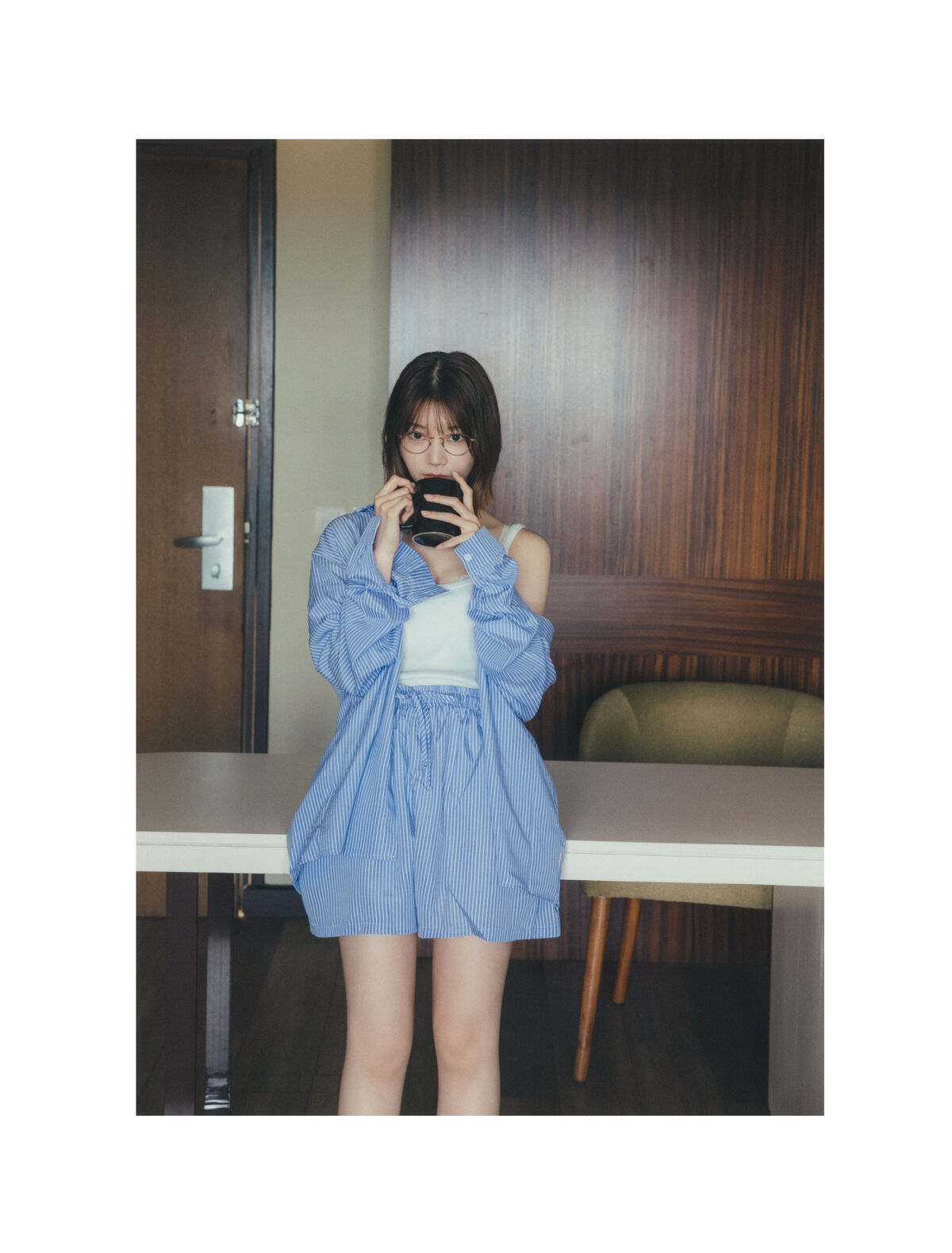 Photobook 2024 06 18 日向坂46 Ayaka Takamoto 高本彩花 1st写真集 僕の記憶の中で Part1 0060 7088100127.jpg