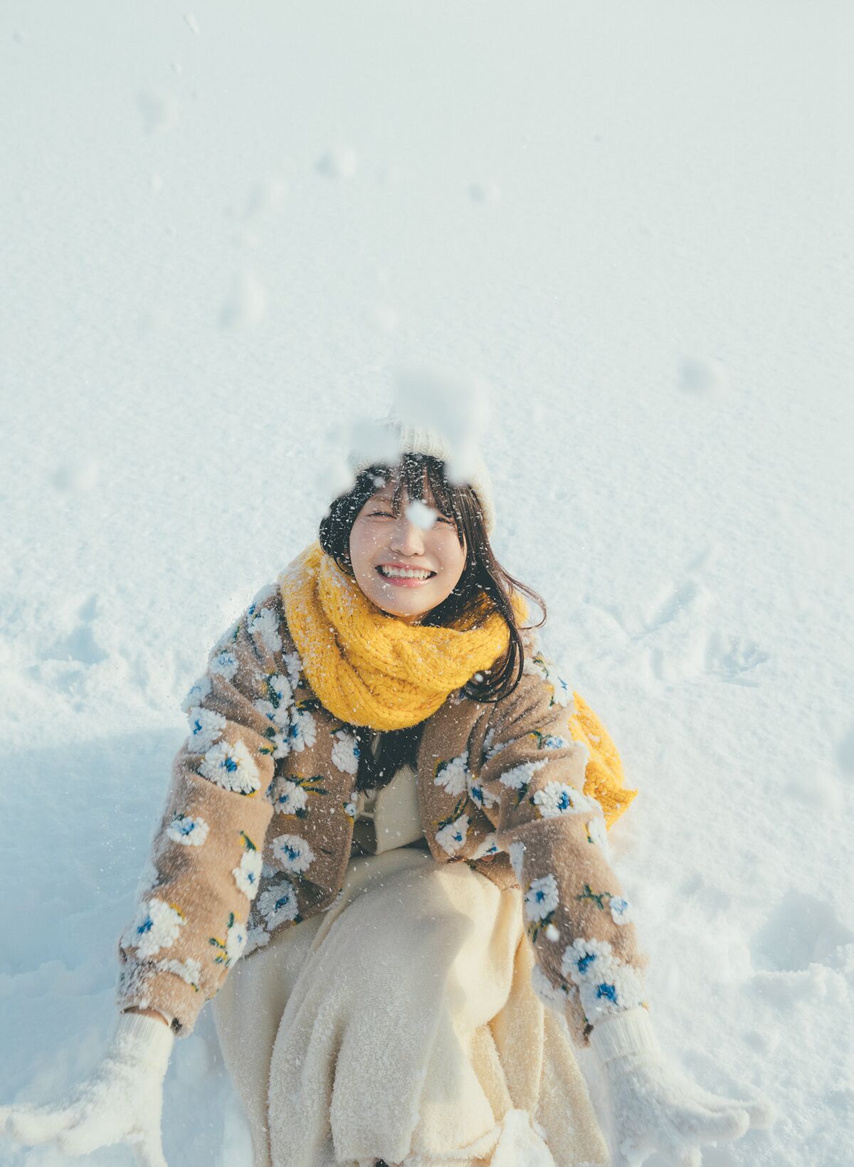 Photobook Reona Matsushita 松下玲緒菜 2nd 写真集 in the seasons Part2 0070 1722031966.jpg