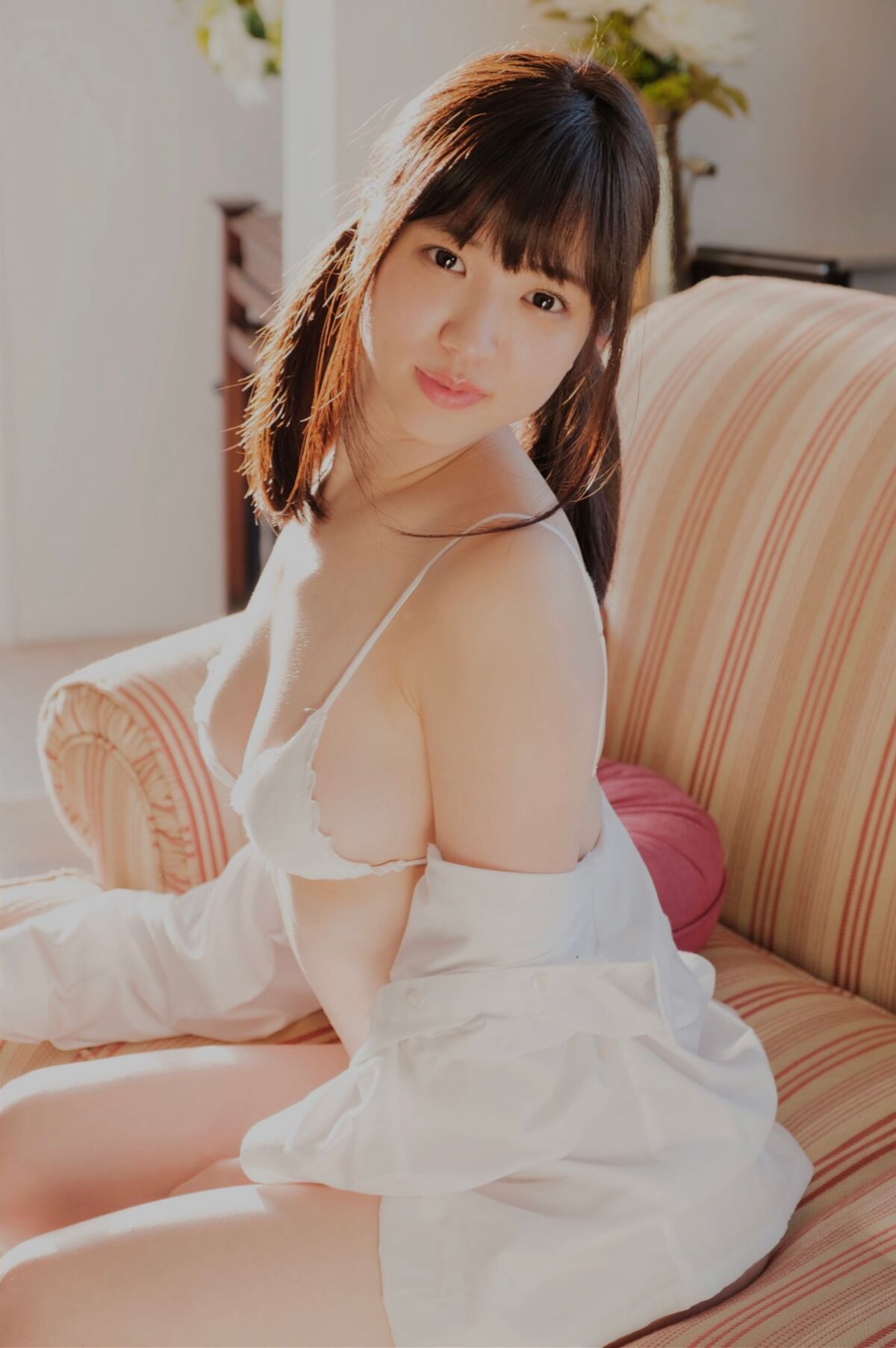 Photobook Suzuhara Riko 鈴原りこ RIKO Styles Weekend Citron Part2 0003 6094904068.jpg