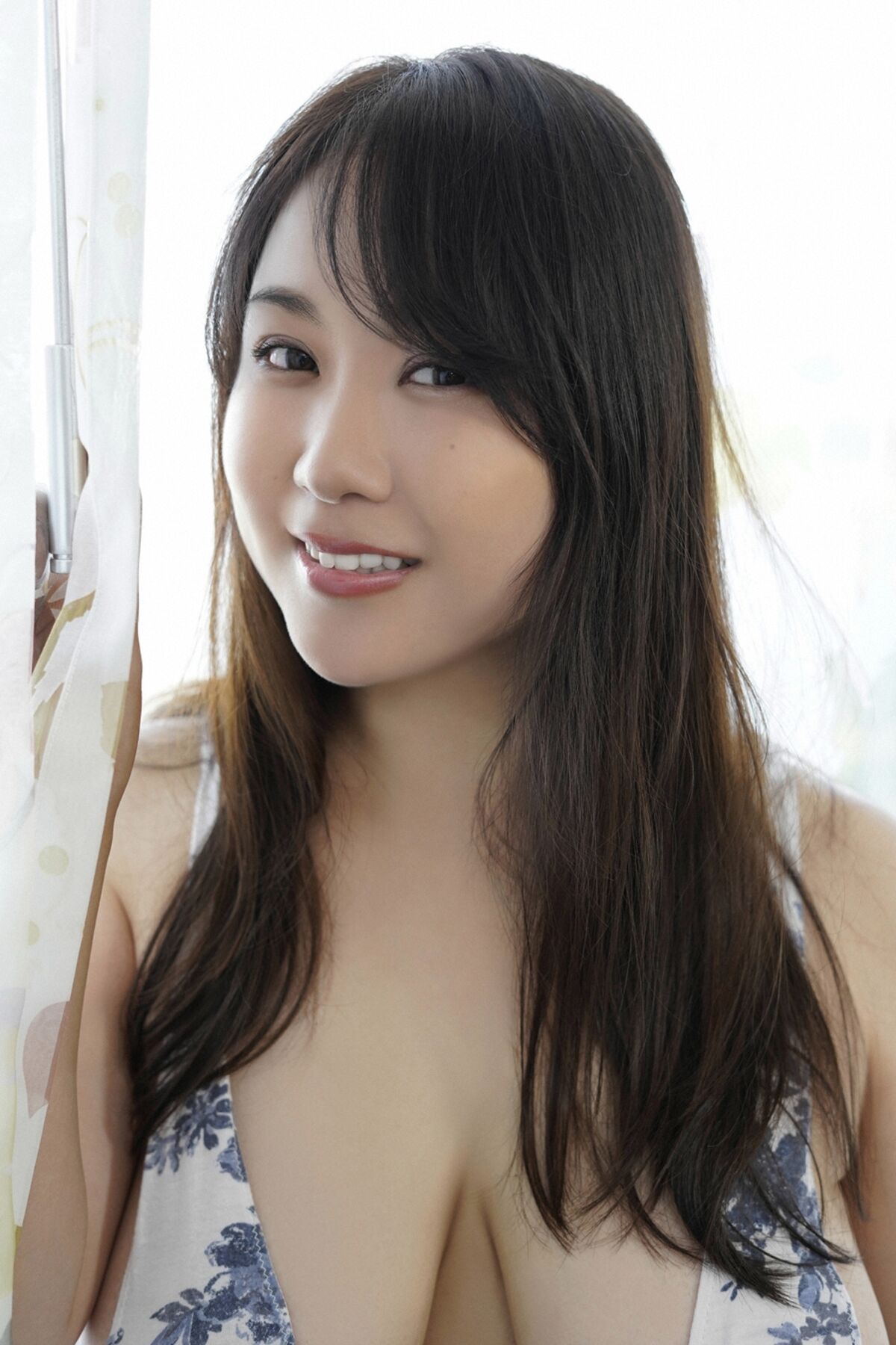 YS Web 2021 03 31 Vol 912 Mai Nishida 西田麻衣 B105cm 巨乳グラビア界のカリスマ 0040 9997196290.jpg