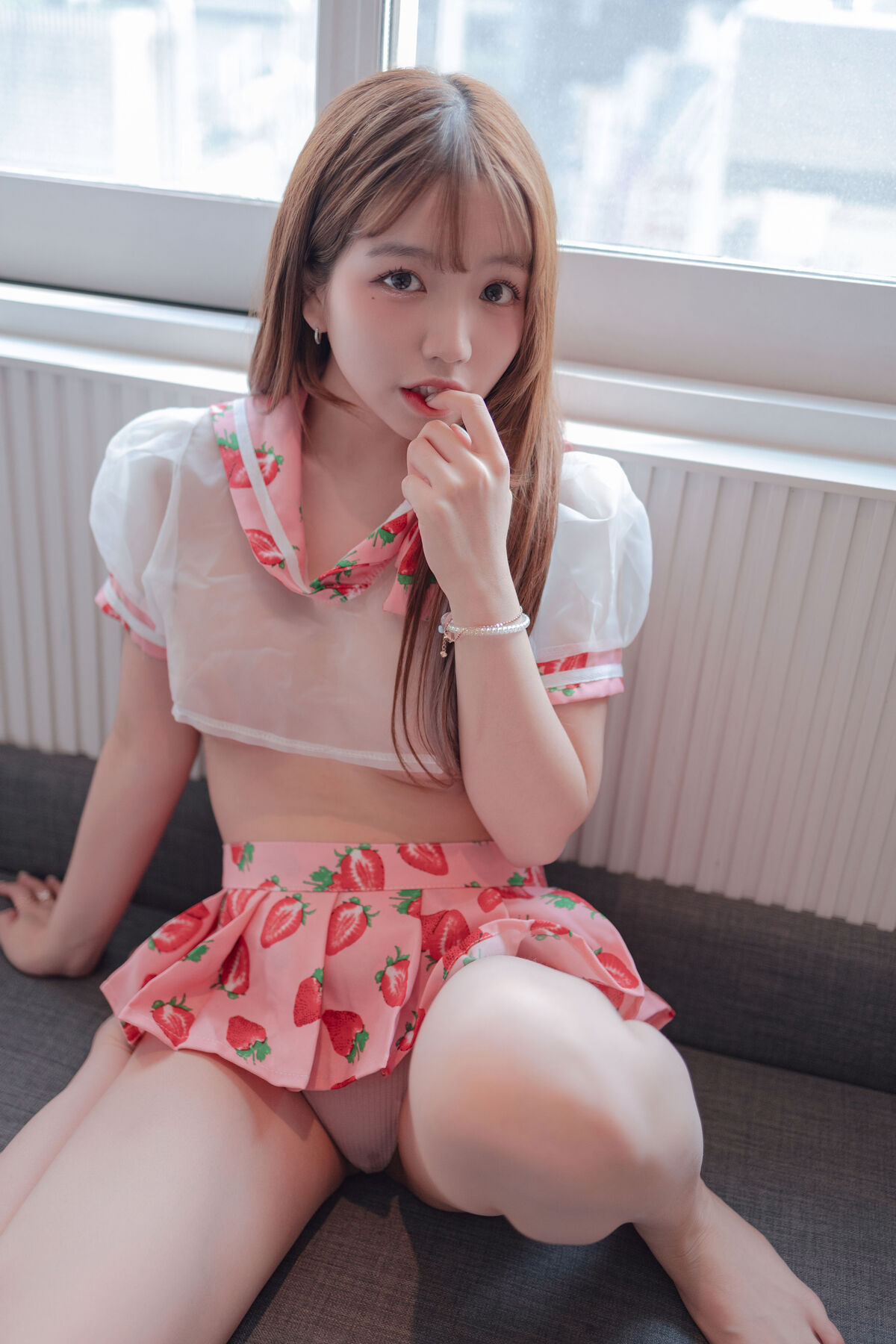 Yoonbly Strawberry Lingerie 0055 9071256038.jpg