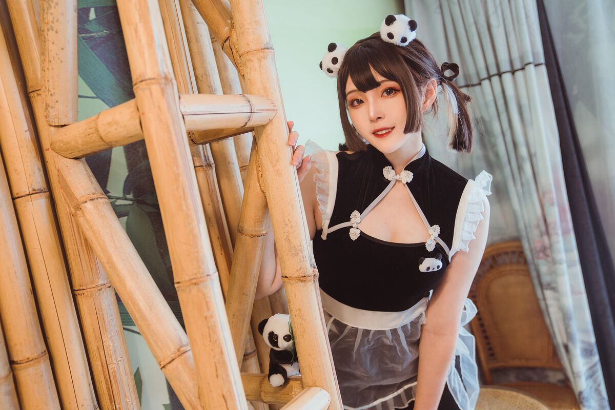 Coser@Natsuko夏夏子 熊猫女仆 0023 4098454784.jpg