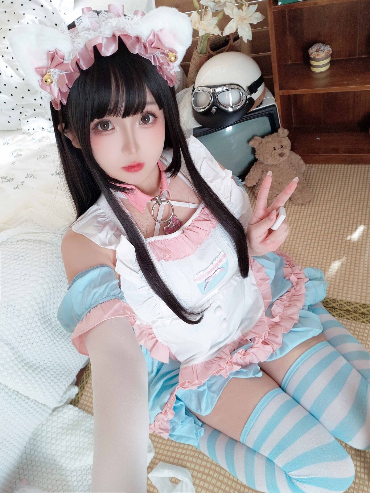 Coser@日奈娇 兔尾女仆 Part1 0018 2447757874.jpg