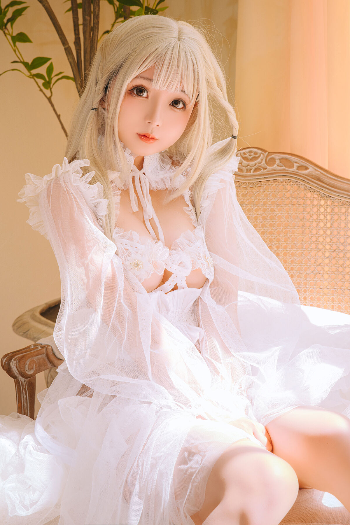 Coser@日奈娇 – 白纱衣 Part1