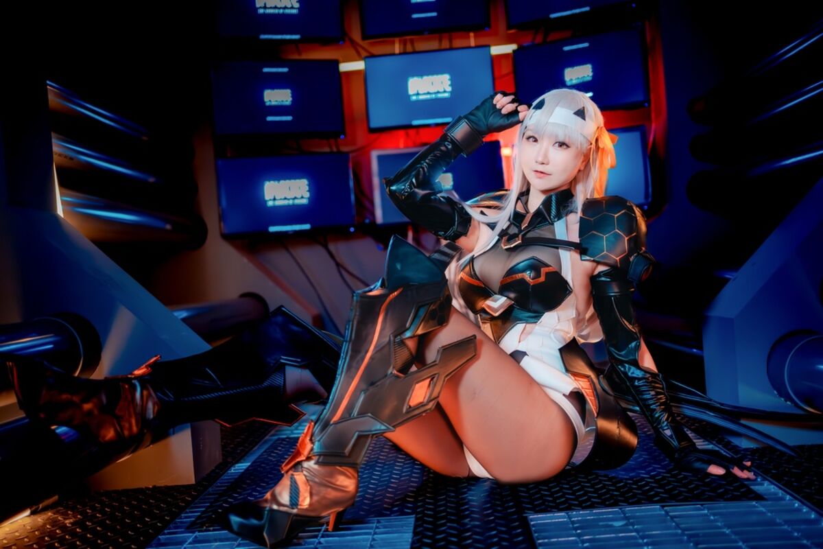 Coser@Hiko Nikke Part1 0064 2080737911.jpg