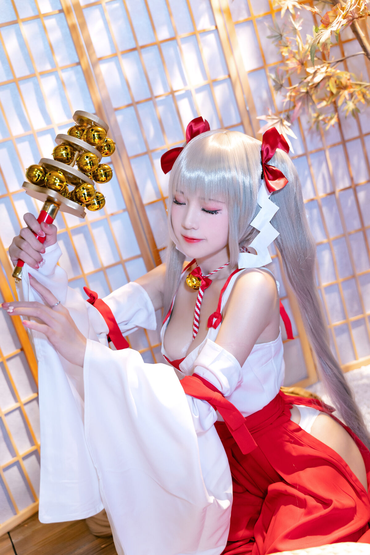 Coser@miko酱ww 可畏巫女 0016 5435196370.jpg