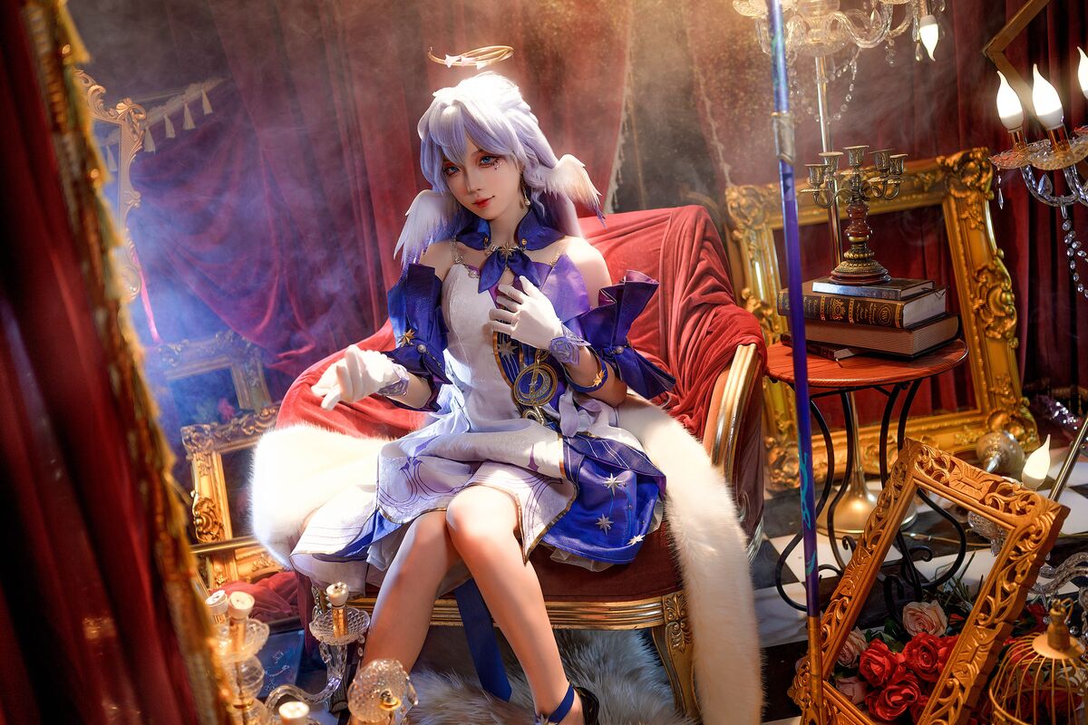 Coser@狐玖玖 知更鸟 0005 7223679590.jpg