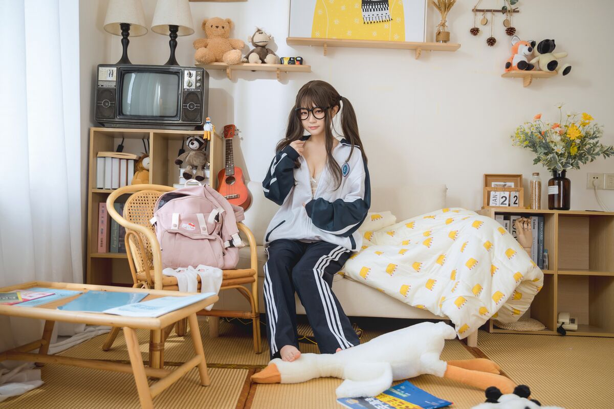 Coser@神沢永莉 家庭作业 0019 0410169051.jpg