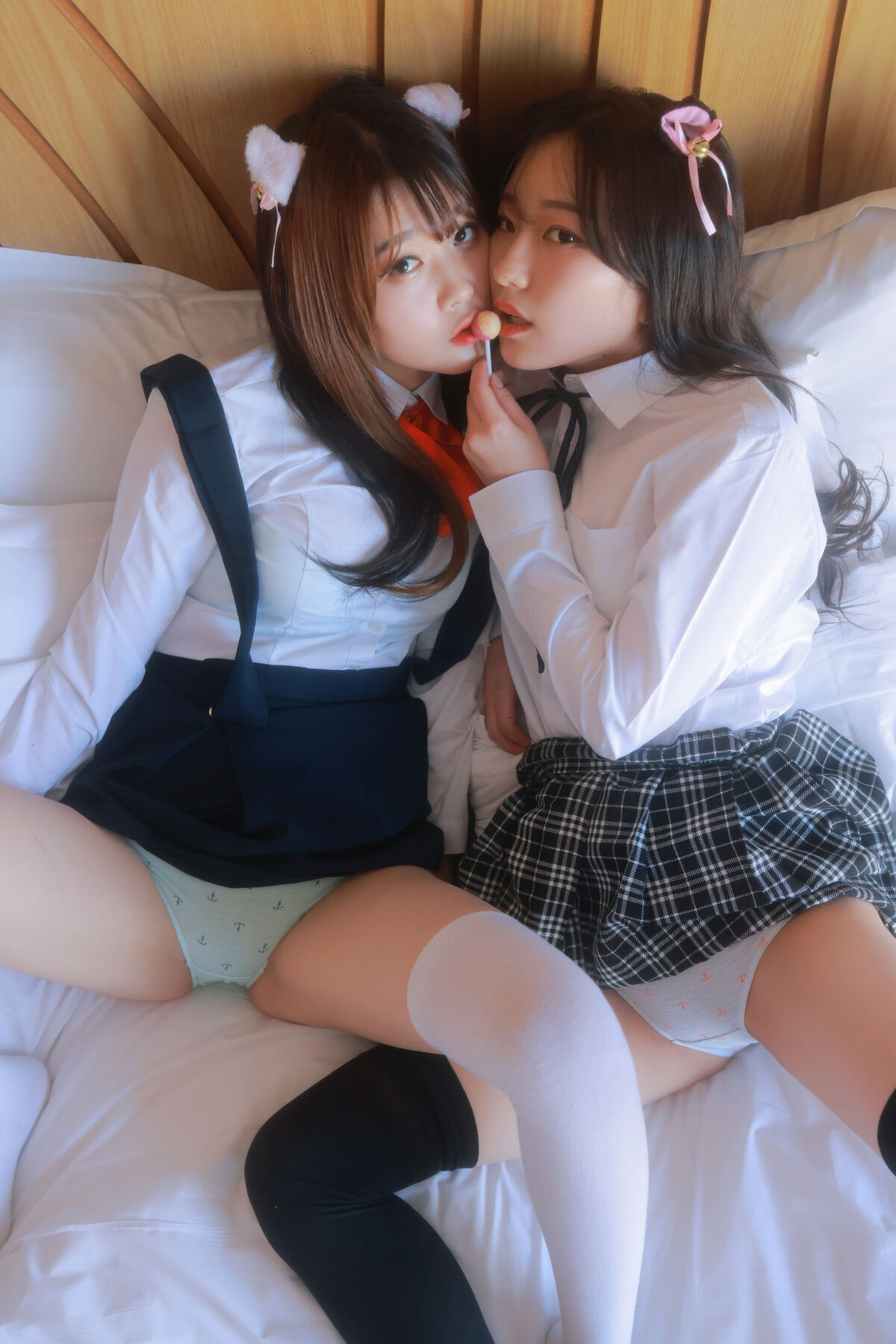 Sehee 세희 Vol 4 School Uniform ft Zia 지아 0062 6677221393.jpg