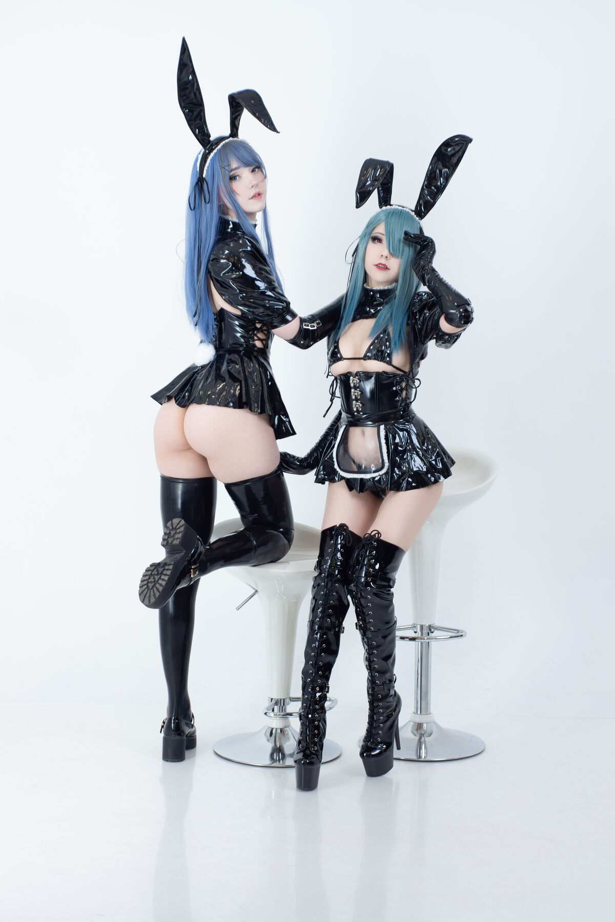 Coser@Candy_Ball Latex Bunny Twins 0005 7902206343.jpg