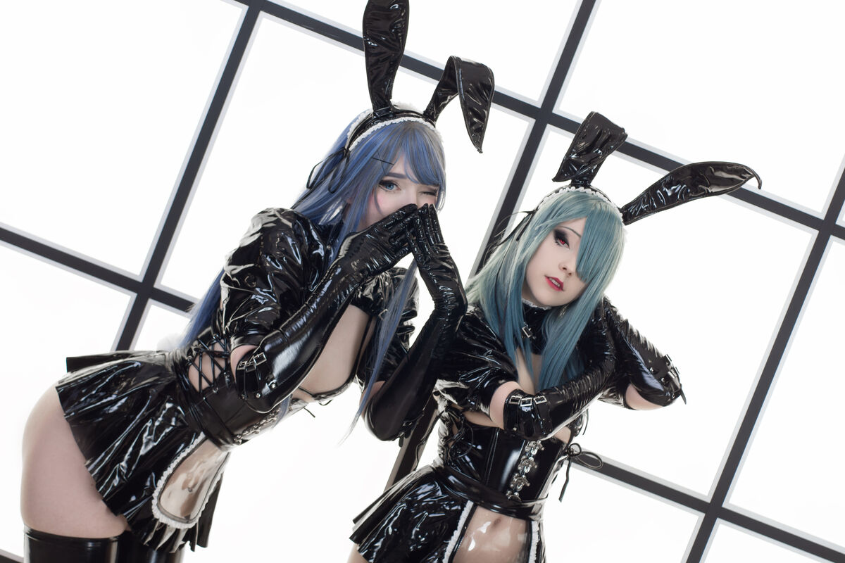 Coser@Candy_Ball Latex Bunny Twins 0016 0206901344.jpg