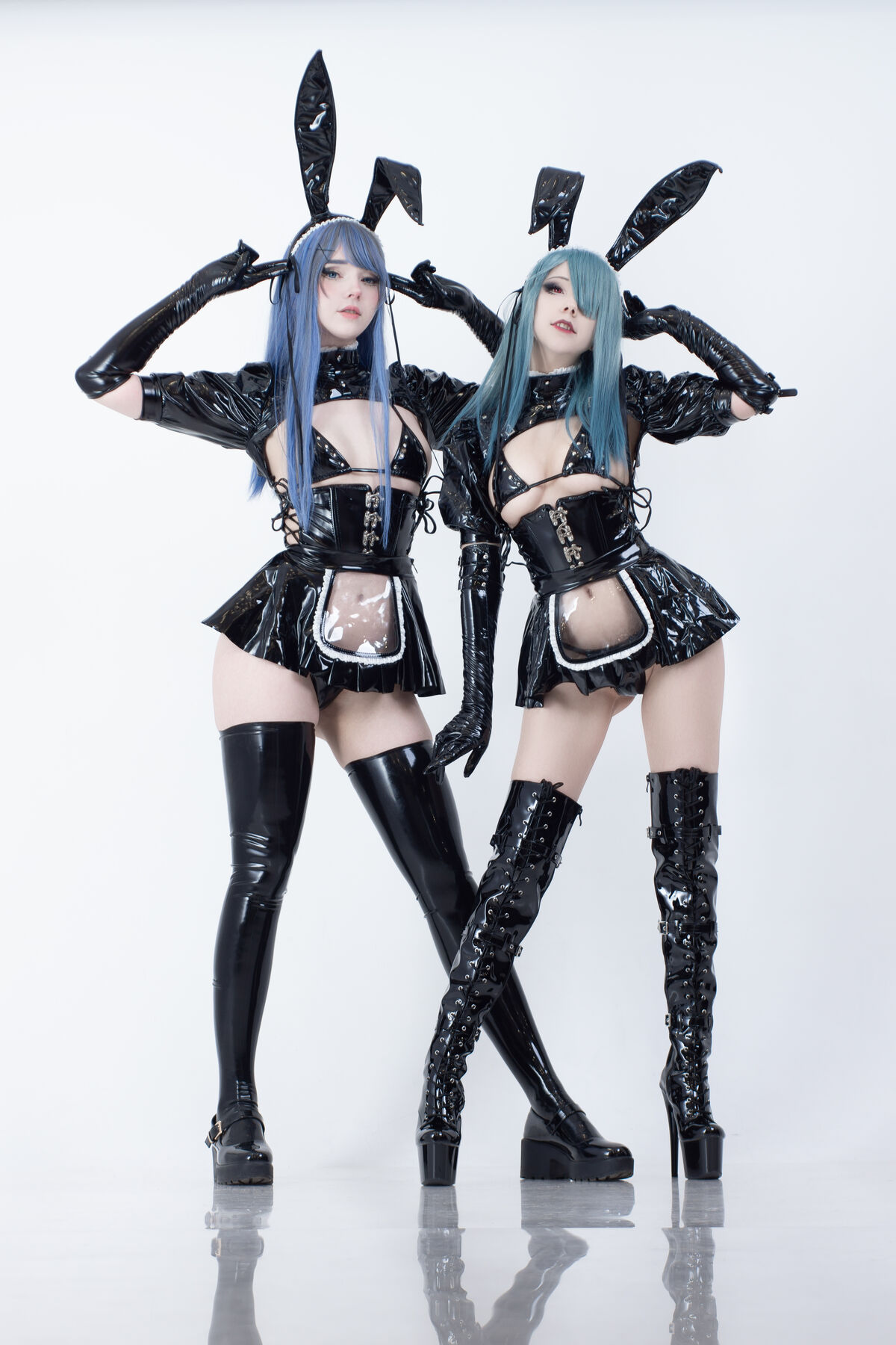 Coser@Candy_Ball Latex Bunny Twins 0023 1859257481.jpg