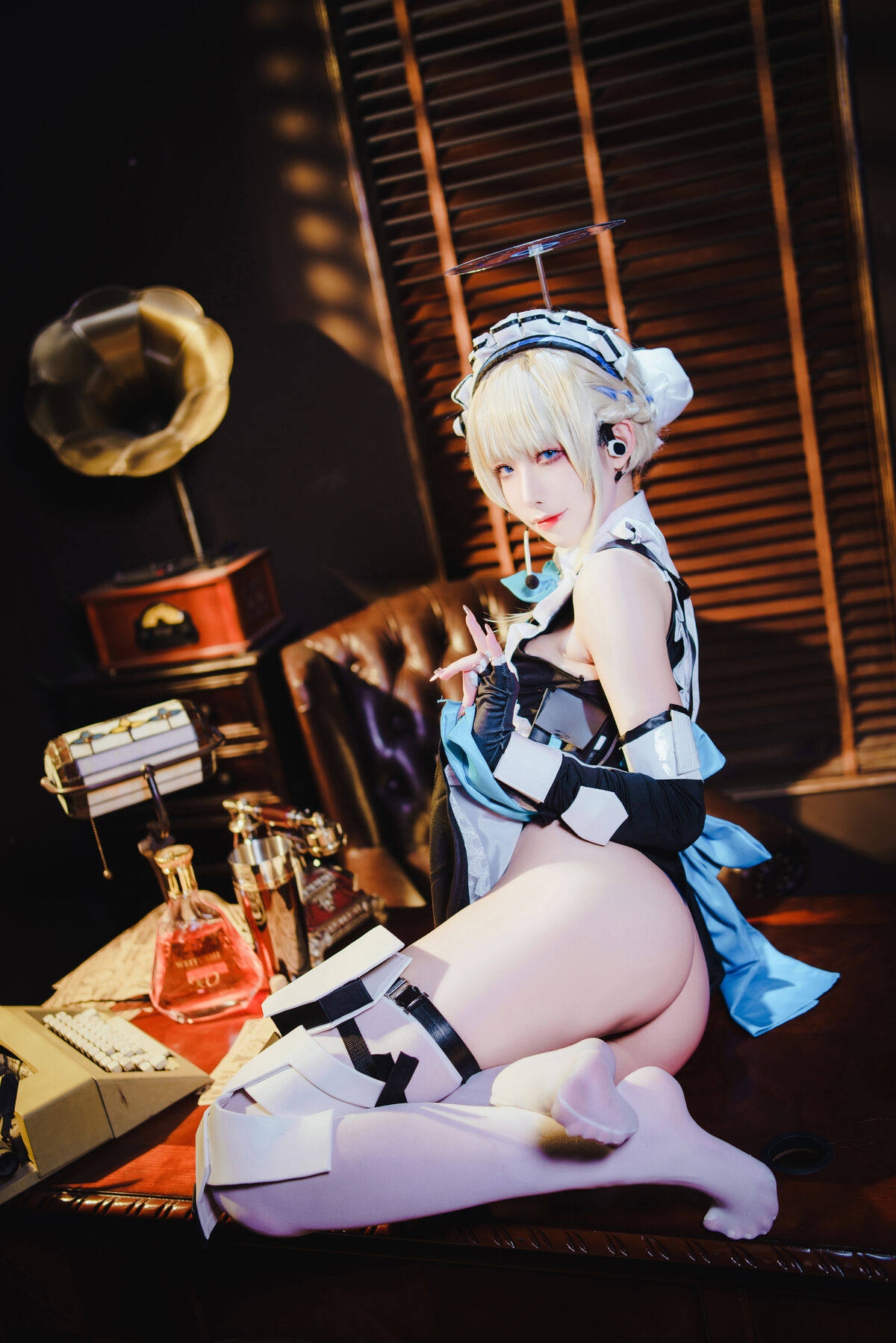 Coser@封疆疆v 飞鸟马时 女仆 0006 7875413982.jpg