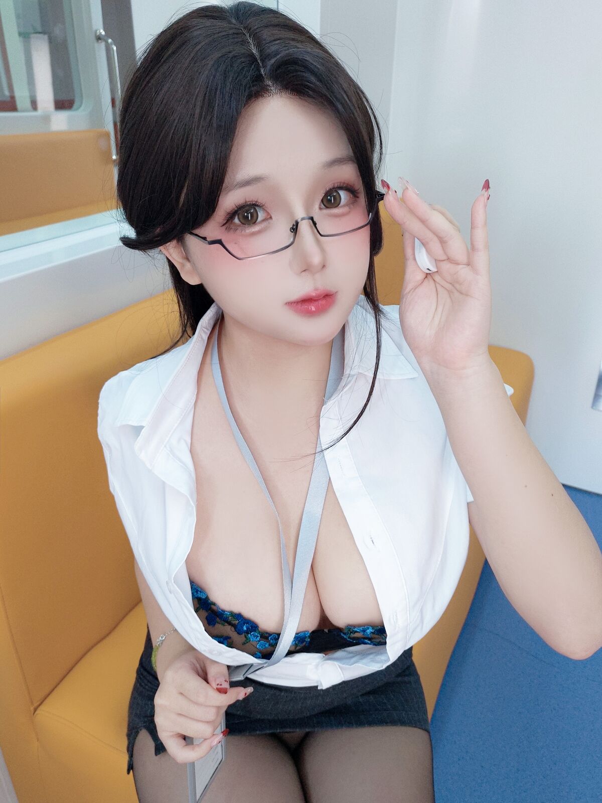 Coser@日奈娇 地铁OL Part3 0018 6682717990.jpg