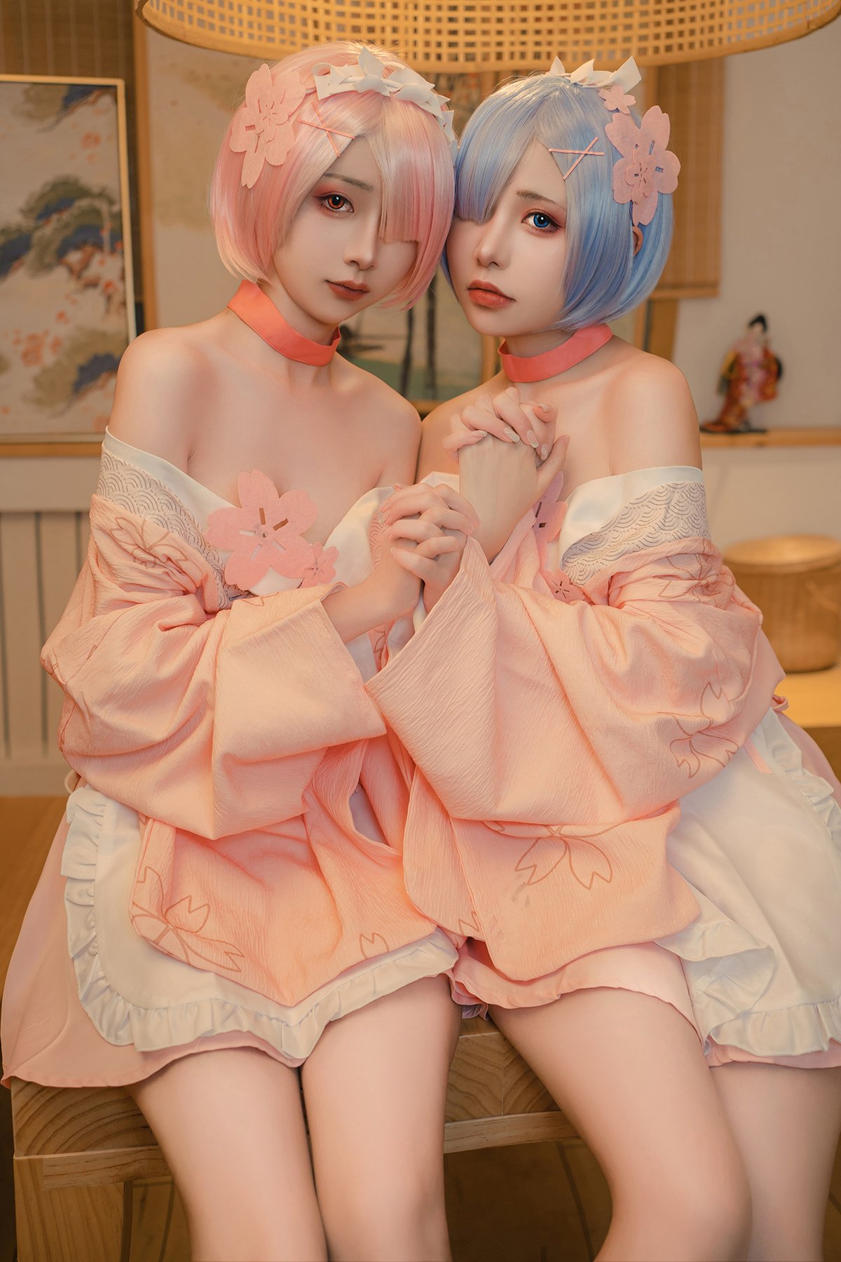 Coser@爆机少女喵小吉 Nekokoyoshi And 金鱼kinngyo – 从零开始的女体盛宴 Part1