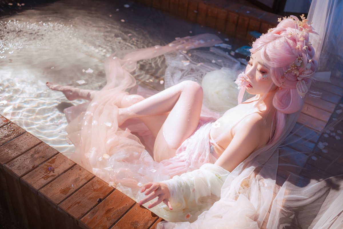 Coser@爆机少女喵小吉 Nekokoyoshi 临江仙 0011 0343611384.jpg