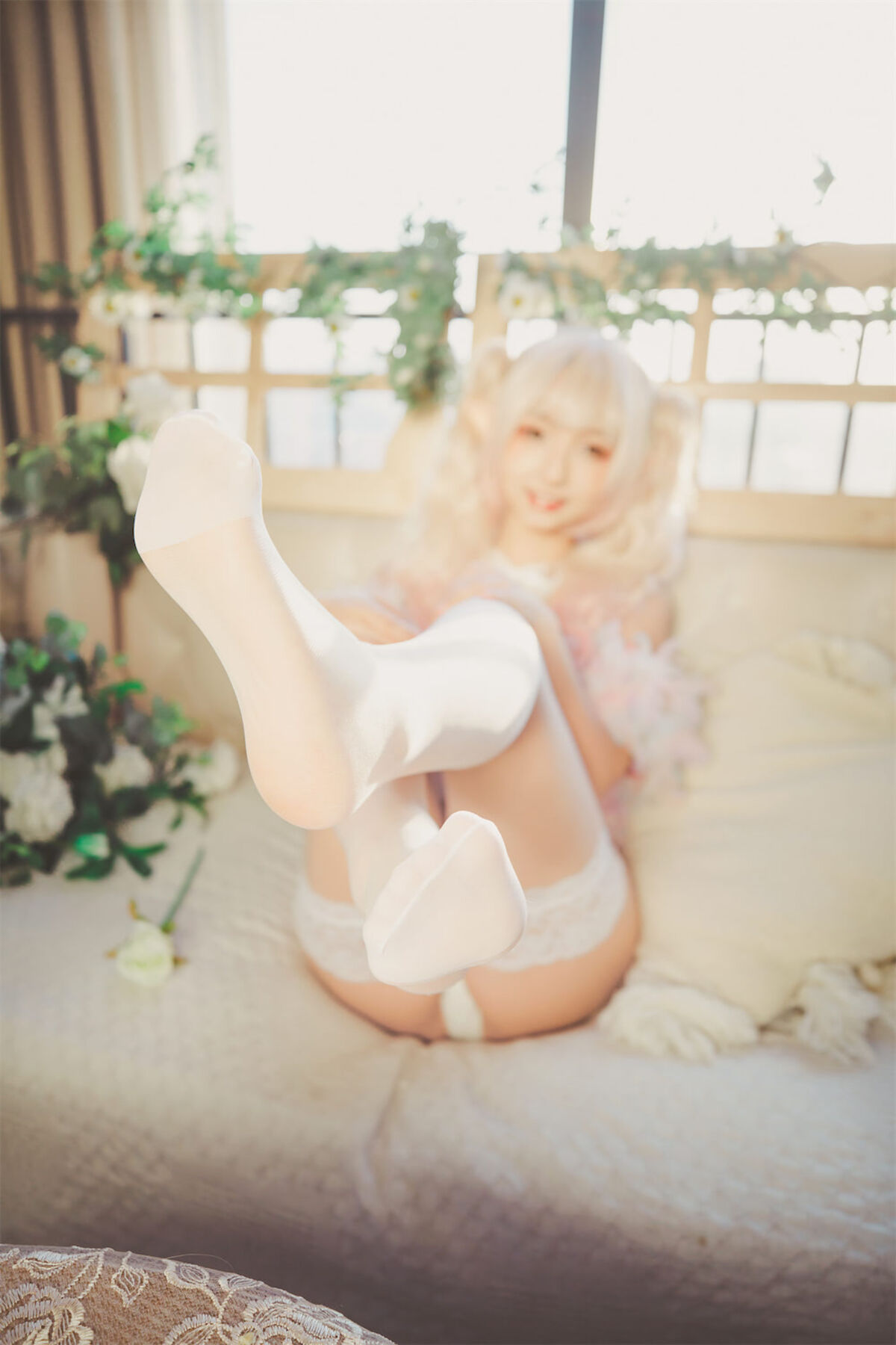 Coser@神楽坂真冬 Vol 082 绝对企画 黑白丝 柔らかい永遠 Part1 0036 4971102755.jpg