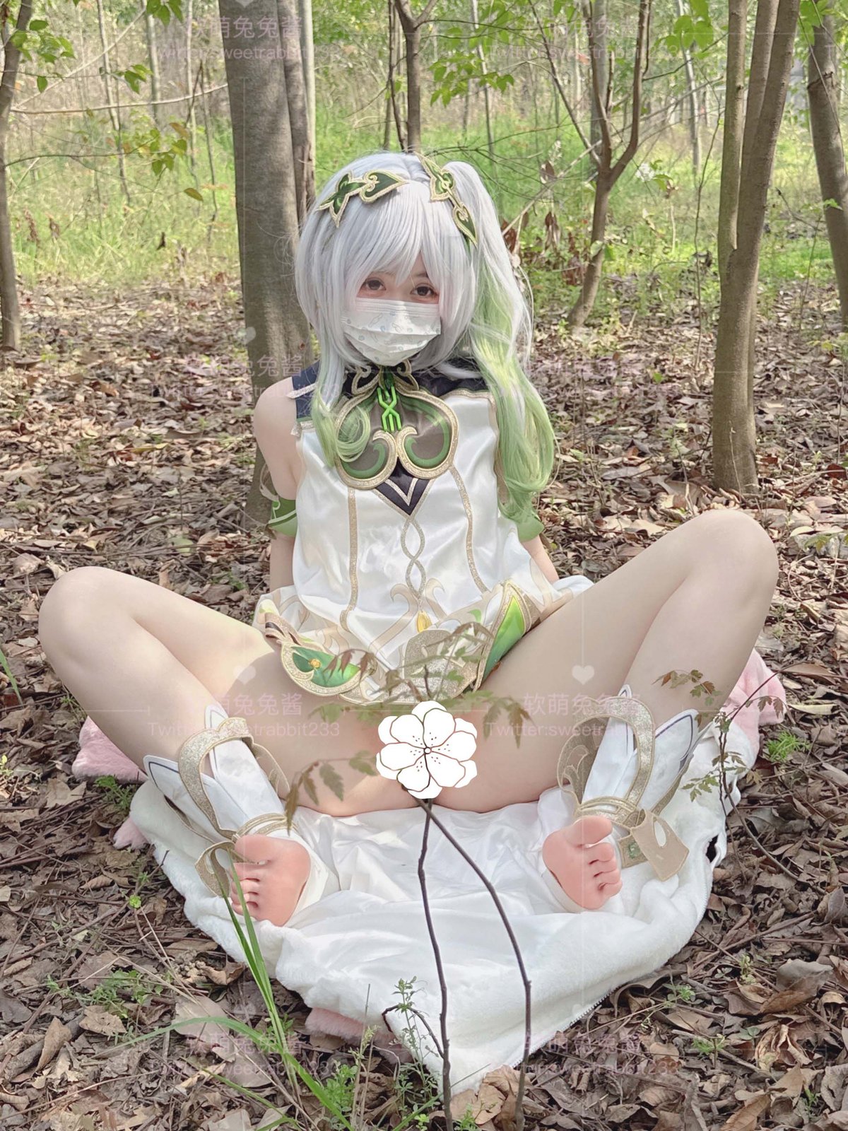 Coser@软萌兔兔酱 COS草神纳西妲 水晶棒玩弄娇嫩菊花小骚穴 水嫩一线天白虎嫩B 0045 2375822422.jpg