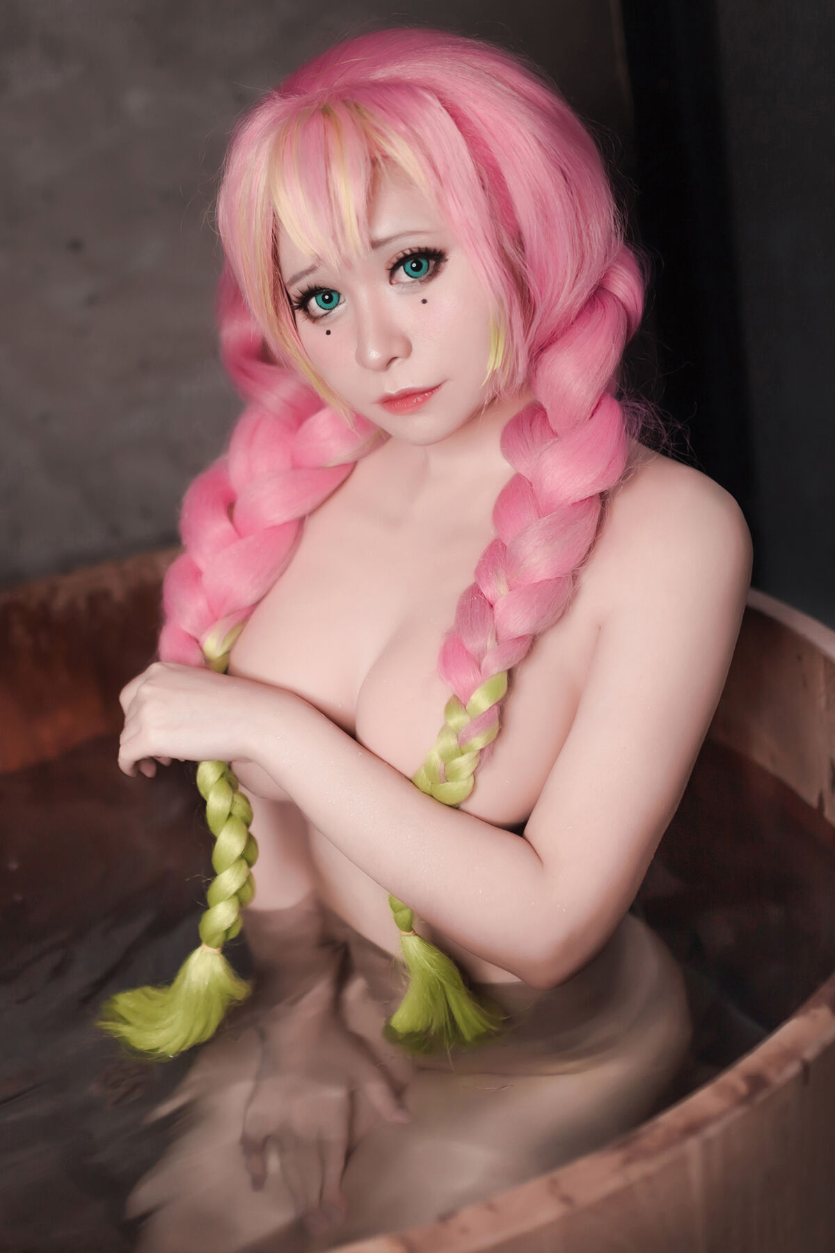 Coser@MeenFox – Mitsuri Kanroji Onsen Version 18