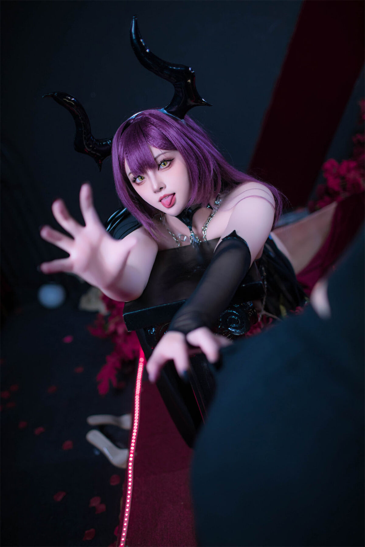 Coser@Natsuko夏夏子 碧蓝航线 德文郡魅魔 0036 9592241808.jpg