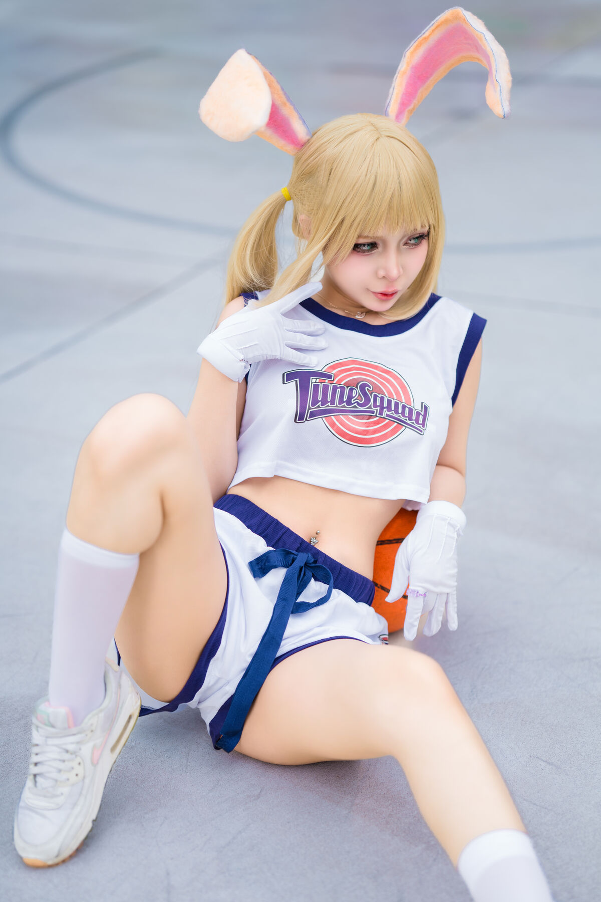 Coser@UmekoJ Lola Bunny 0005 1808427191.jpg