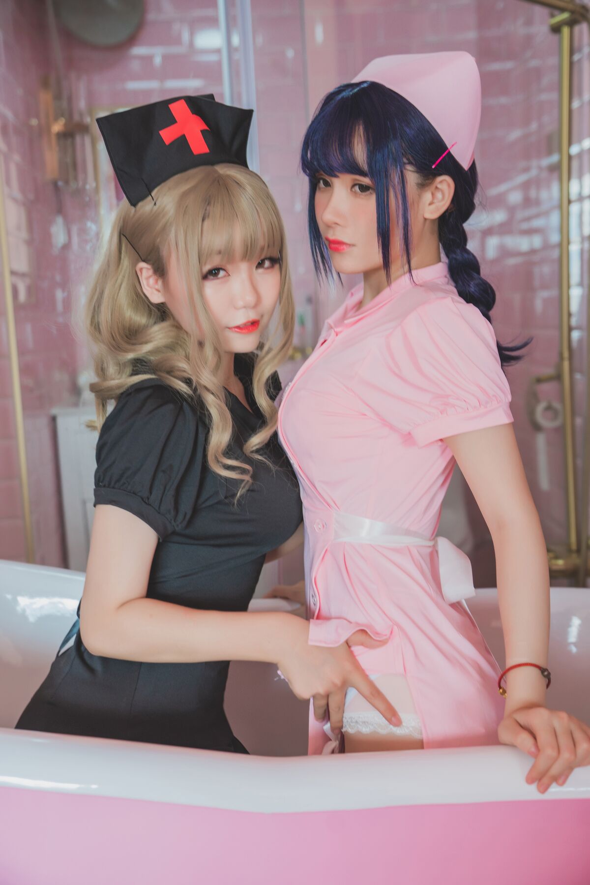 Coser@Yoko宅夏 And 小野妹子W And 白金Saki 四人彼女 Part3 0022 4619976158.jpg