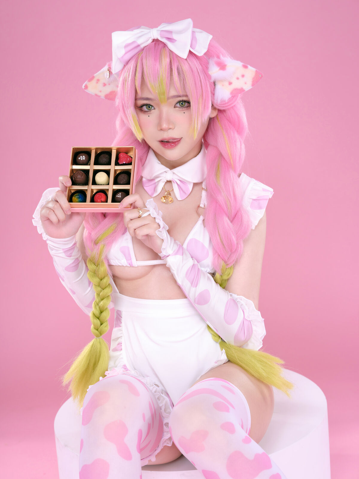 Coser@ZinieQ Demon Slayer Mitsuri Kanroji Valentine 0010 1675016613.jpg