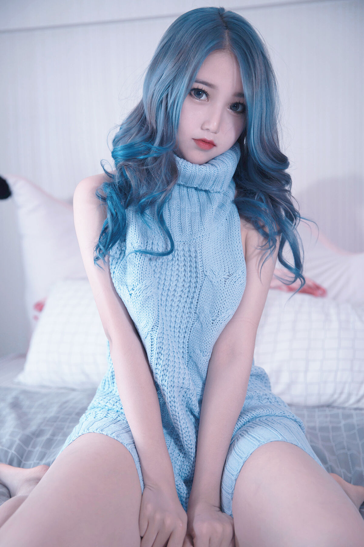 Coser@eloise软软 – 毛衣少女