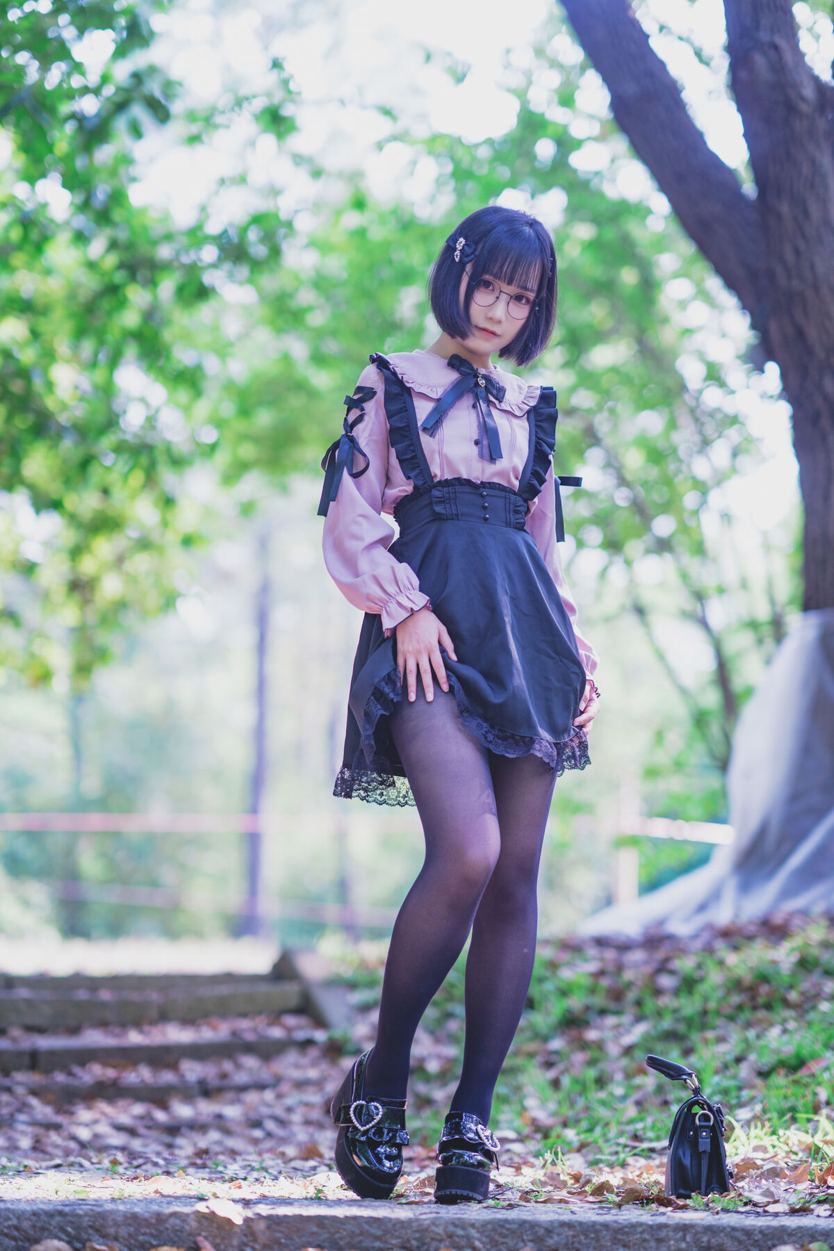 Coser@lunananya 黑丝地雷妹 0003 9746506057.jpg