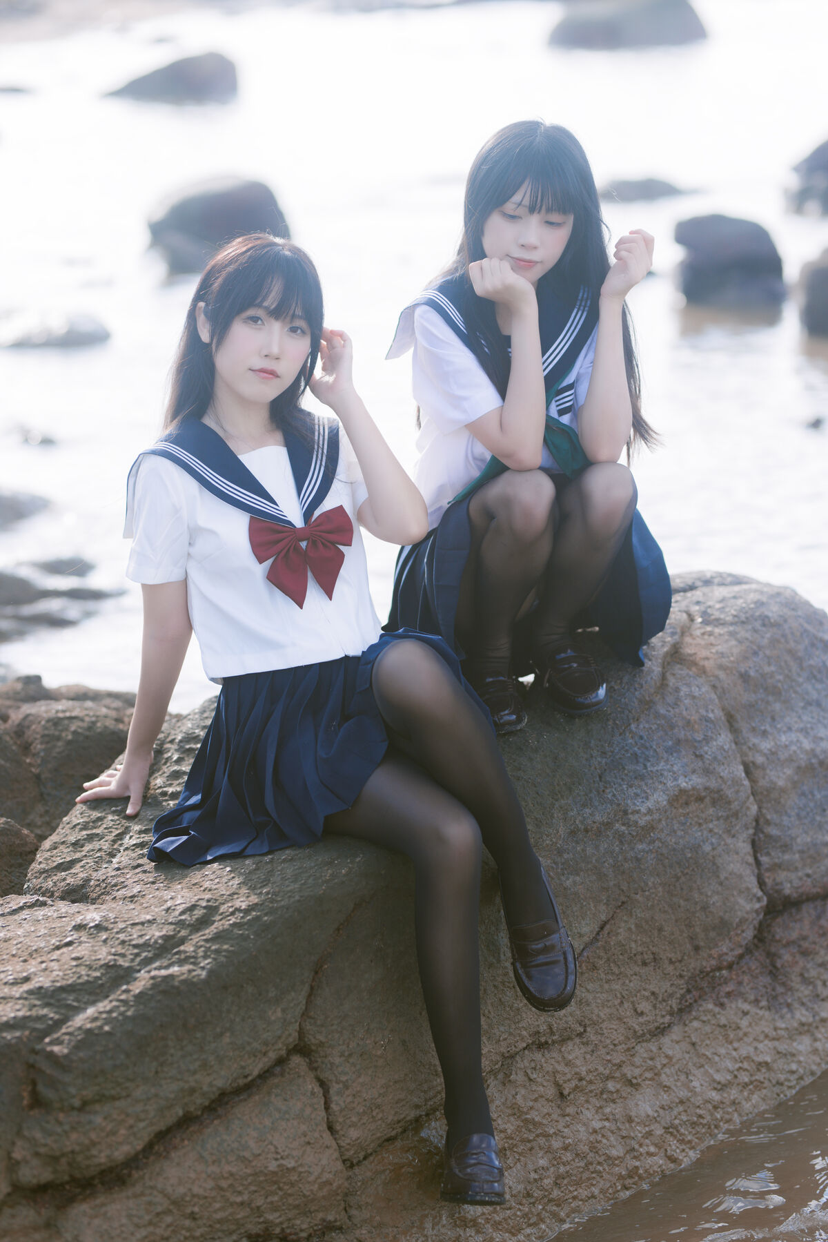 Coser@不呆猫 And 三無人型 水手服百合黑丝 0003 1152725537.jpg