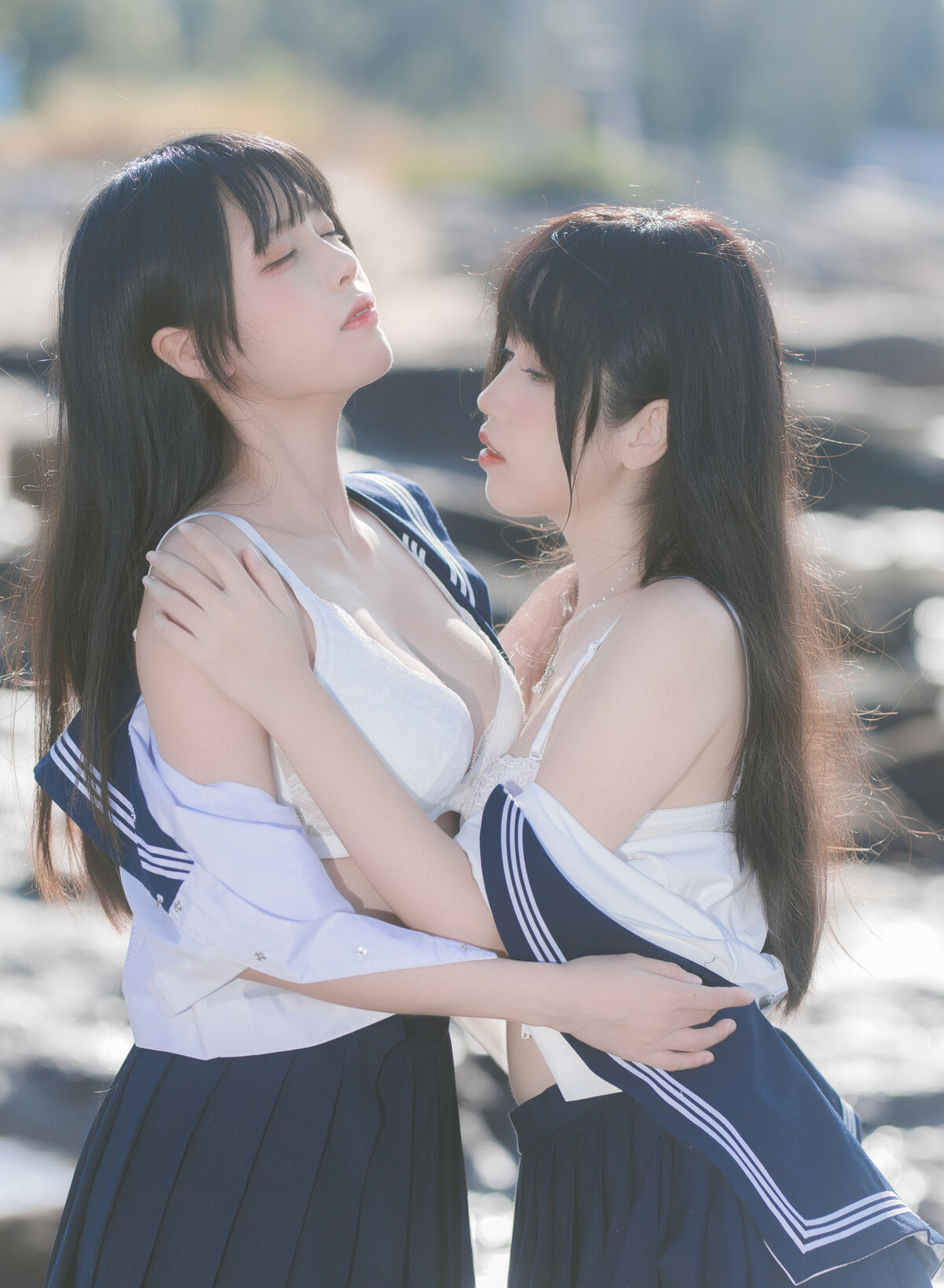 Coser@不呆猫 And 三無人型 水手服百合黑丝 0019 4672227616.jpg