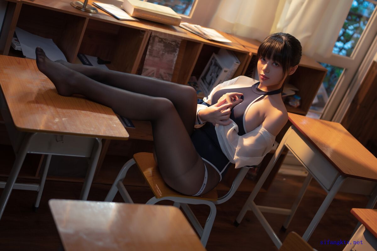 Coser@九言 竞泳 0001 3188676107.jpg